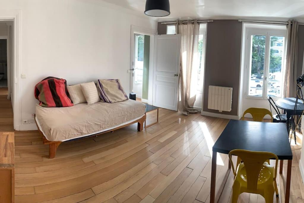 St Ouen Centre 20mn De Chatelet Ligne 14 Saint-Ouen (Seine-Saint-Denis)